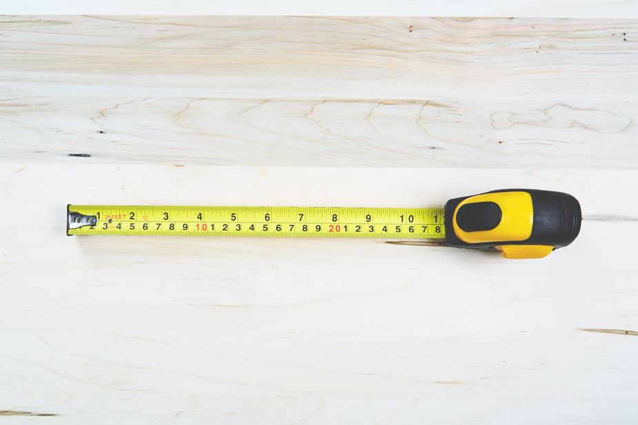 Why do many online stores measure their sales incorrectly?